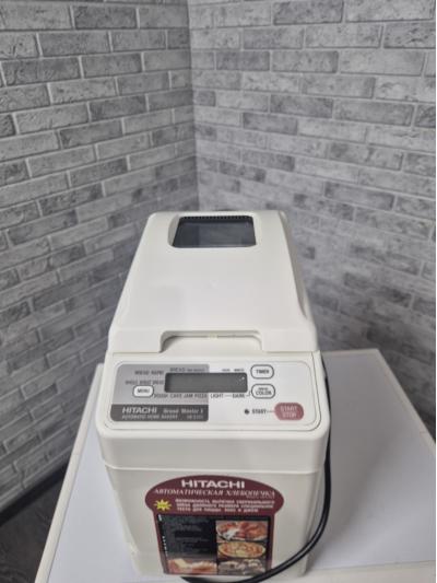 Хлебопечь Hitachi HB E 303